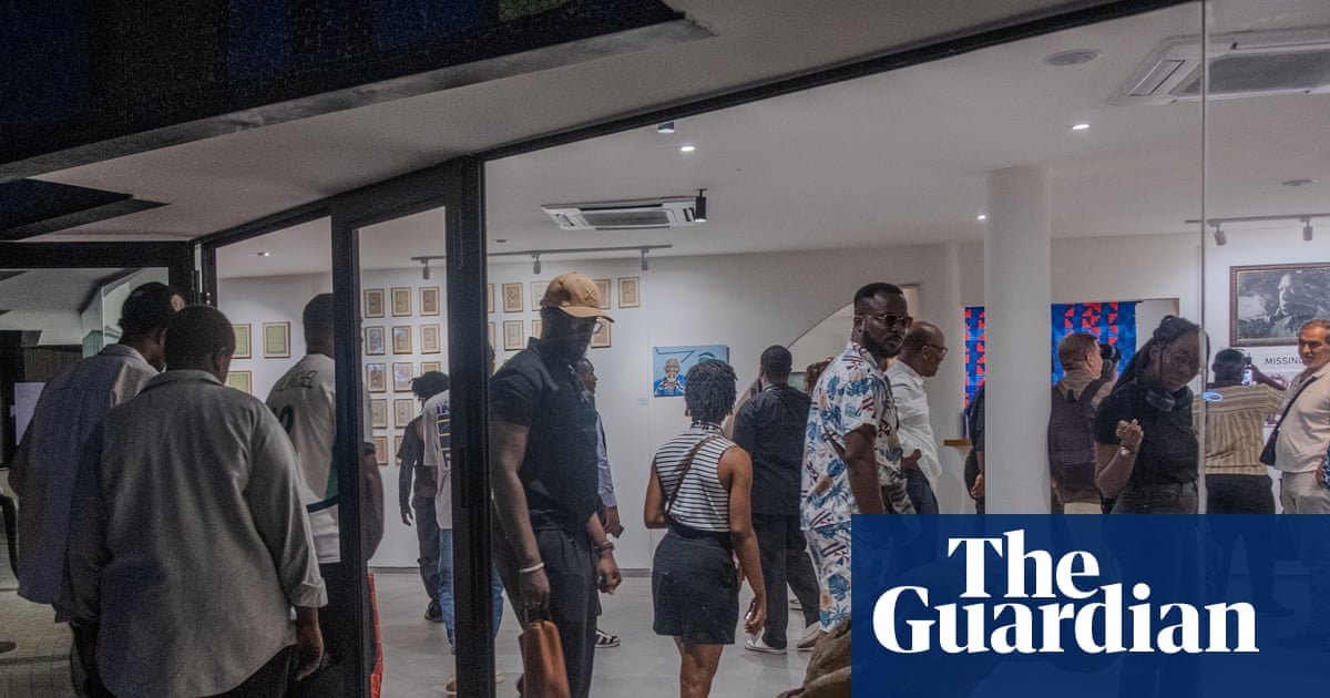 Late-night gallery tour during Abidjan Art Week showcasing vibrant art and culture.