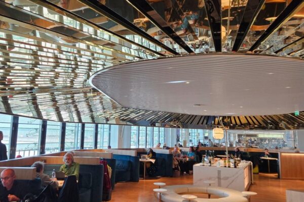 Air France Lounge Delivers Luxury Facials — But at What Cost to Your Budget?