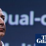 Amazon Kindle e-readers with a warning about upcoming shutdown