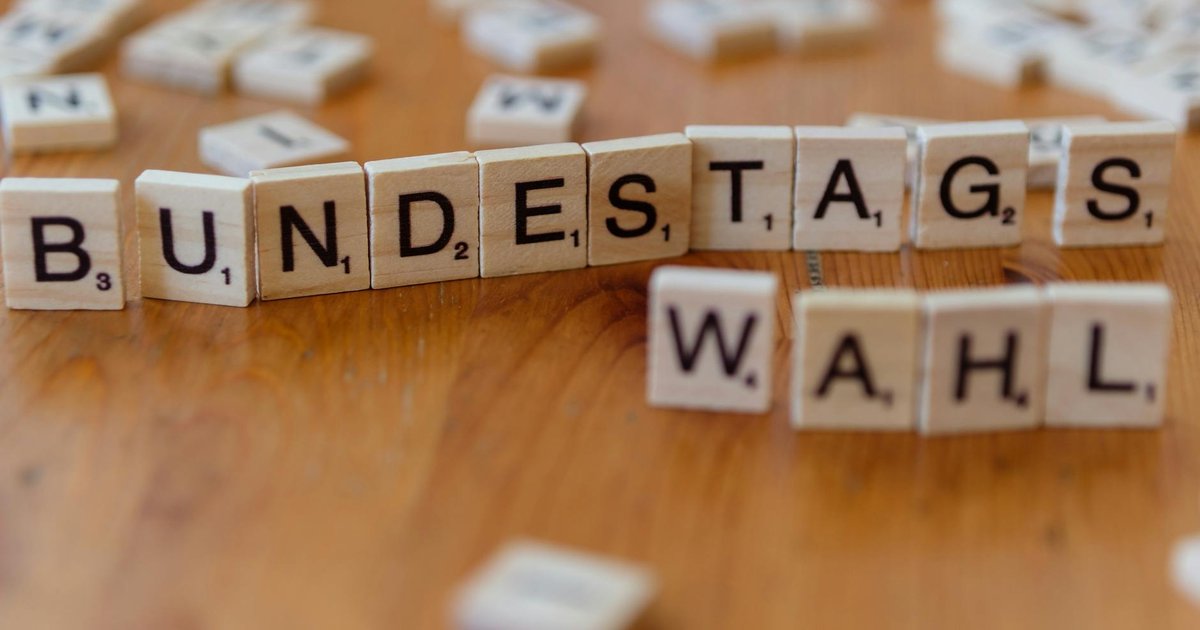 Angus Taylor speaking during a political address in Australia, highlighting key issues.