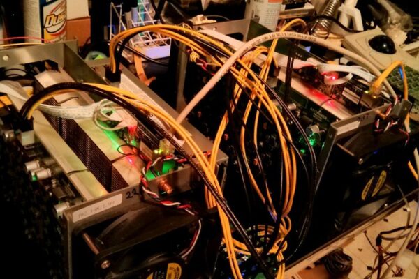 Bitcoin Miners Face Crisis: The Cost of Minting Coins Is Soaring