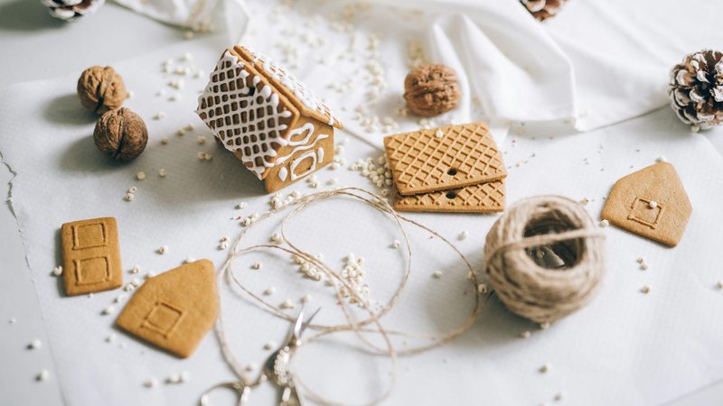 The cozy interior of the Cookie House at Carleton College, a student favorite.