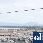 Protest against Guantánamo Bay migrant camp for Cuban refugees, highlighting human rights concerns.