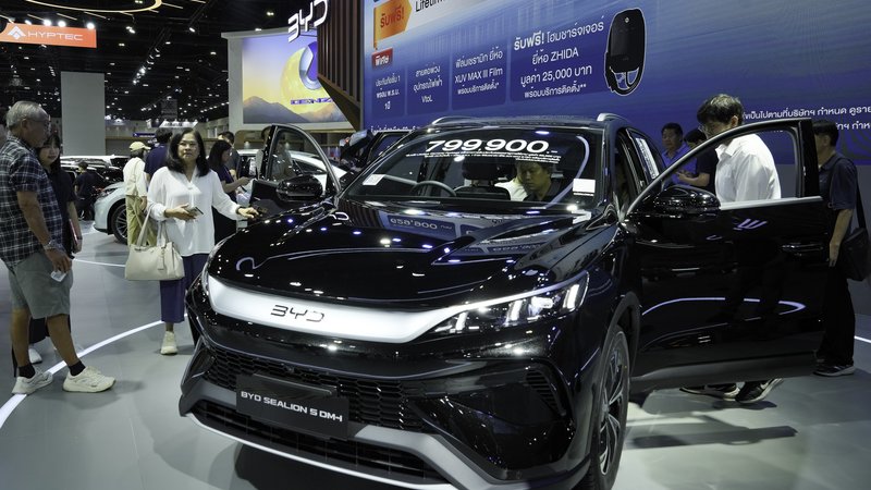 Photo of a BYD Sealion 5 DM-i plug-in hybrid