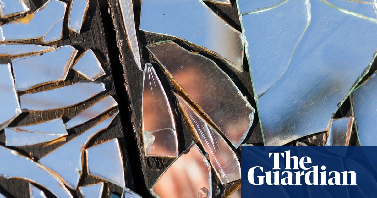 Illustration of Grok AI chatbot providing unusual advice about mental health.