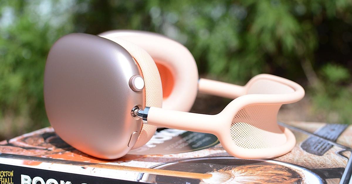 Latest hardware reviews featuring ASUS, Apple, and Sonos devices.