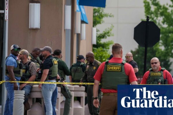 Trending: Louisiana Mall Shooting Leaves One Dead and Five Injured