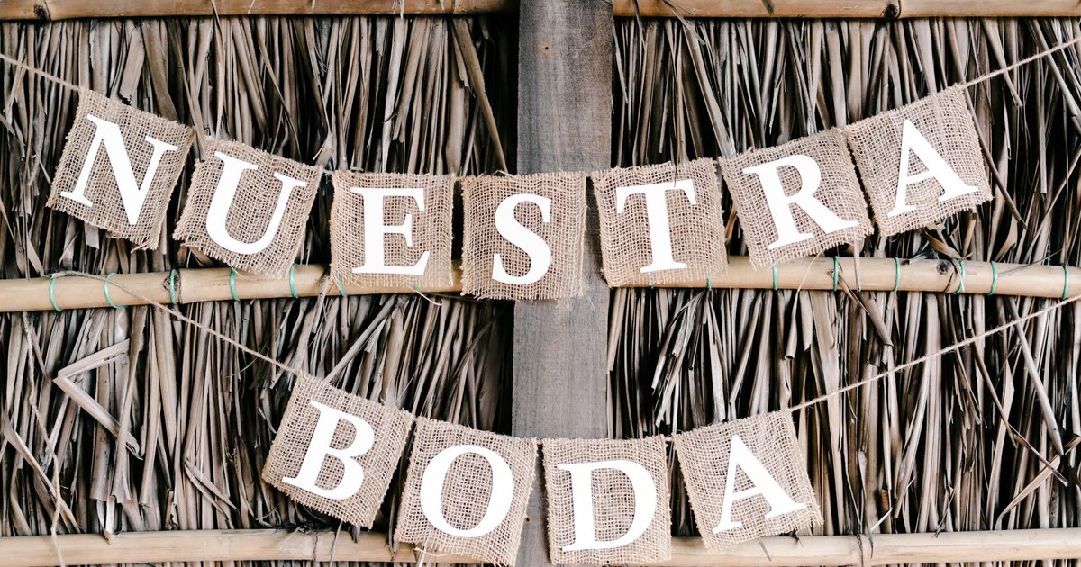 Oscar Maydon performing 'Tu Boda' with powerful lyrics and emotional themes.