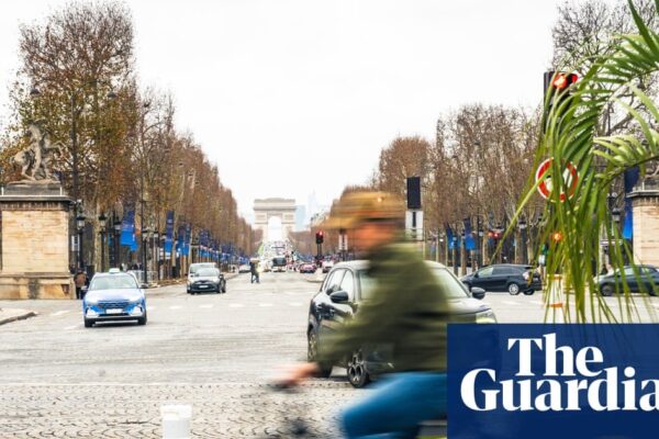 Paris’ Bike Revolution: Urban Conflict Over Car-Free Streets