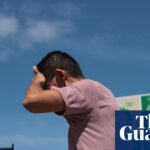 Graph depicting US inflation rates amid Iran tensions and trade policy changes.