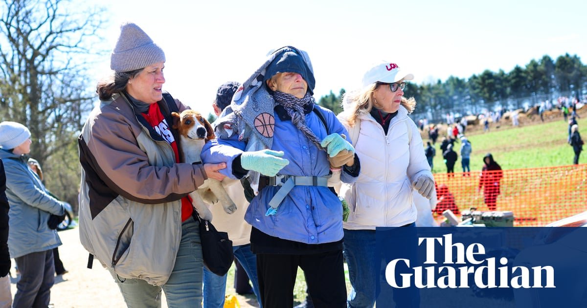 Police confronting animal rights activists at a beagle breeding facility in Wisconsin